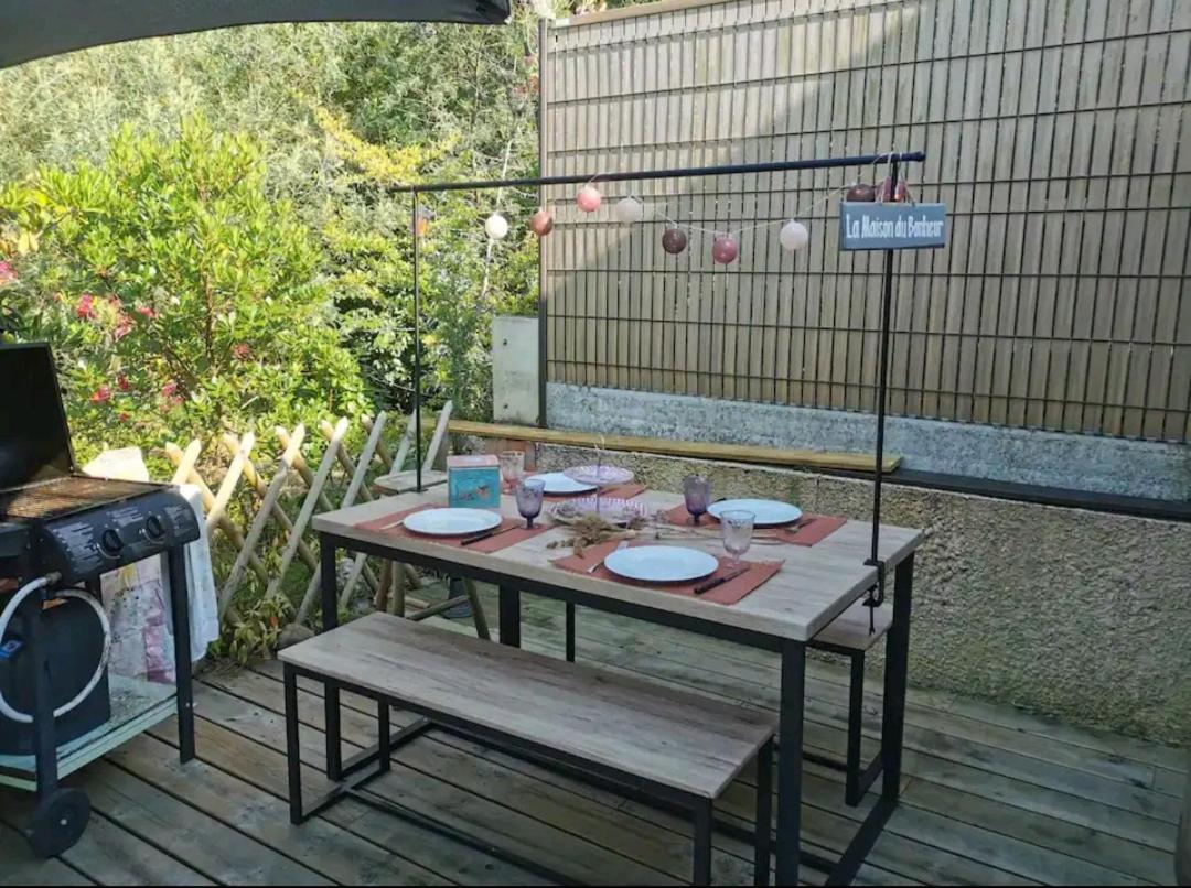 La Maison Du Bonheur 세노스 외부 사진